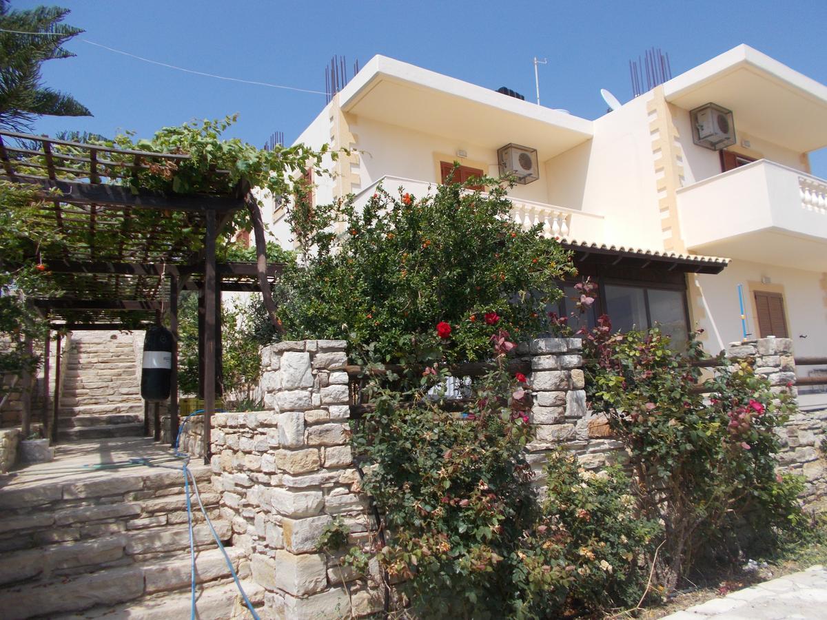 Knossos Apartments Kalamaki  Dış mekan fotoğraf